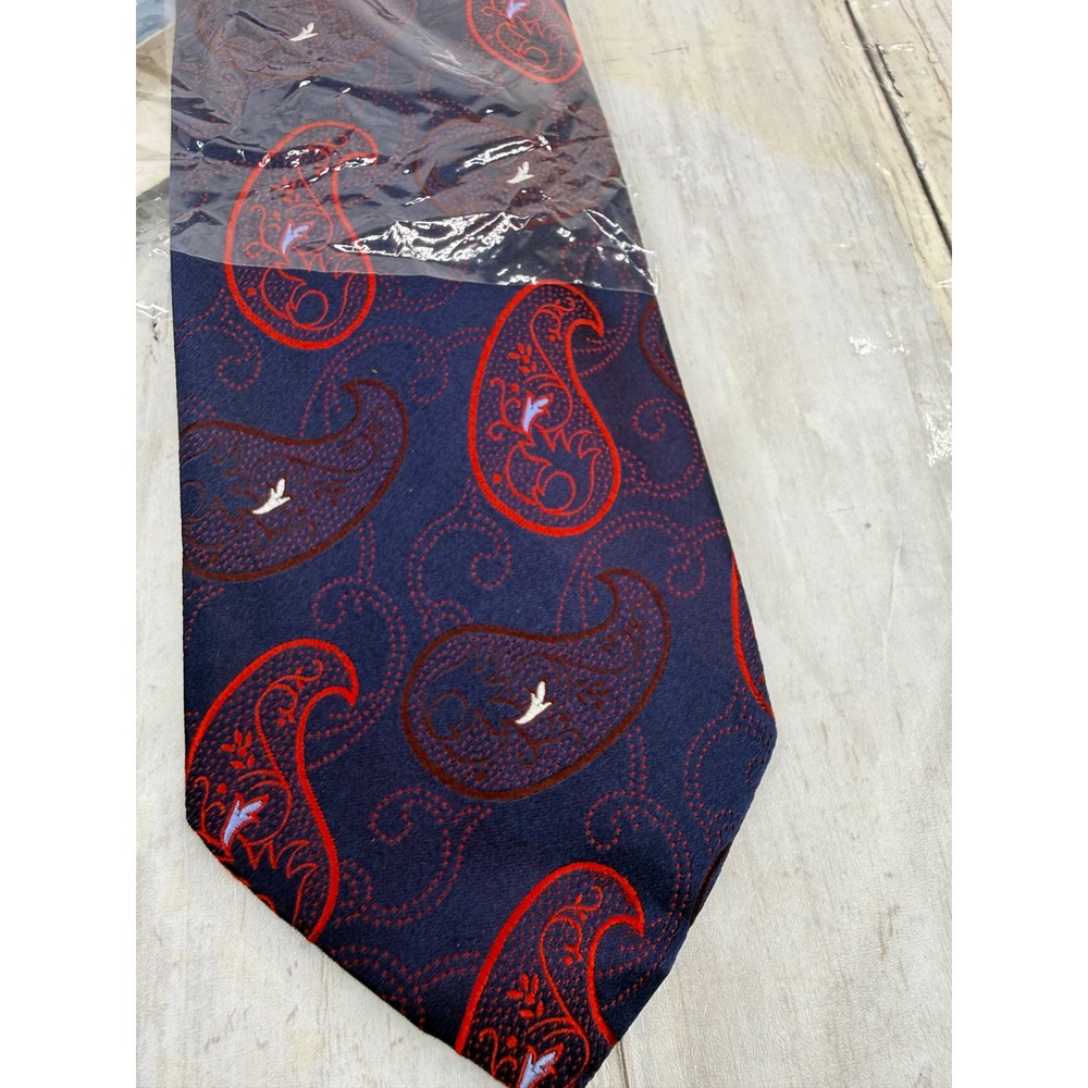 Paul Fredrick Mens Paisley Necktie Purple Red Silk Jacquard THD1401 Regular